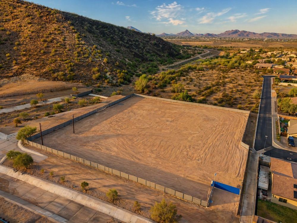 Glendale Arizona large lot property for sale with buildable space and desert landscape
